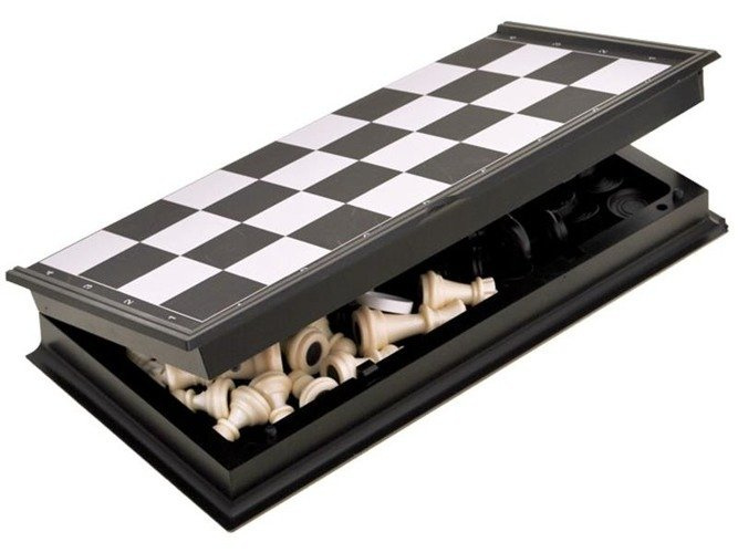 Szachy Warcaby magnetyczne treningowe 2w1 GR0141